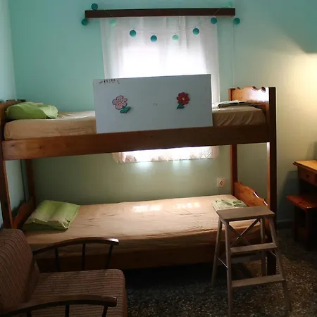 Nona's Corfu βenitses Tatil Evi *