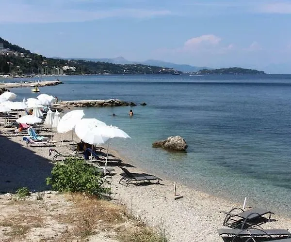 Nona's Corfu βenitses Ferienhaus *
